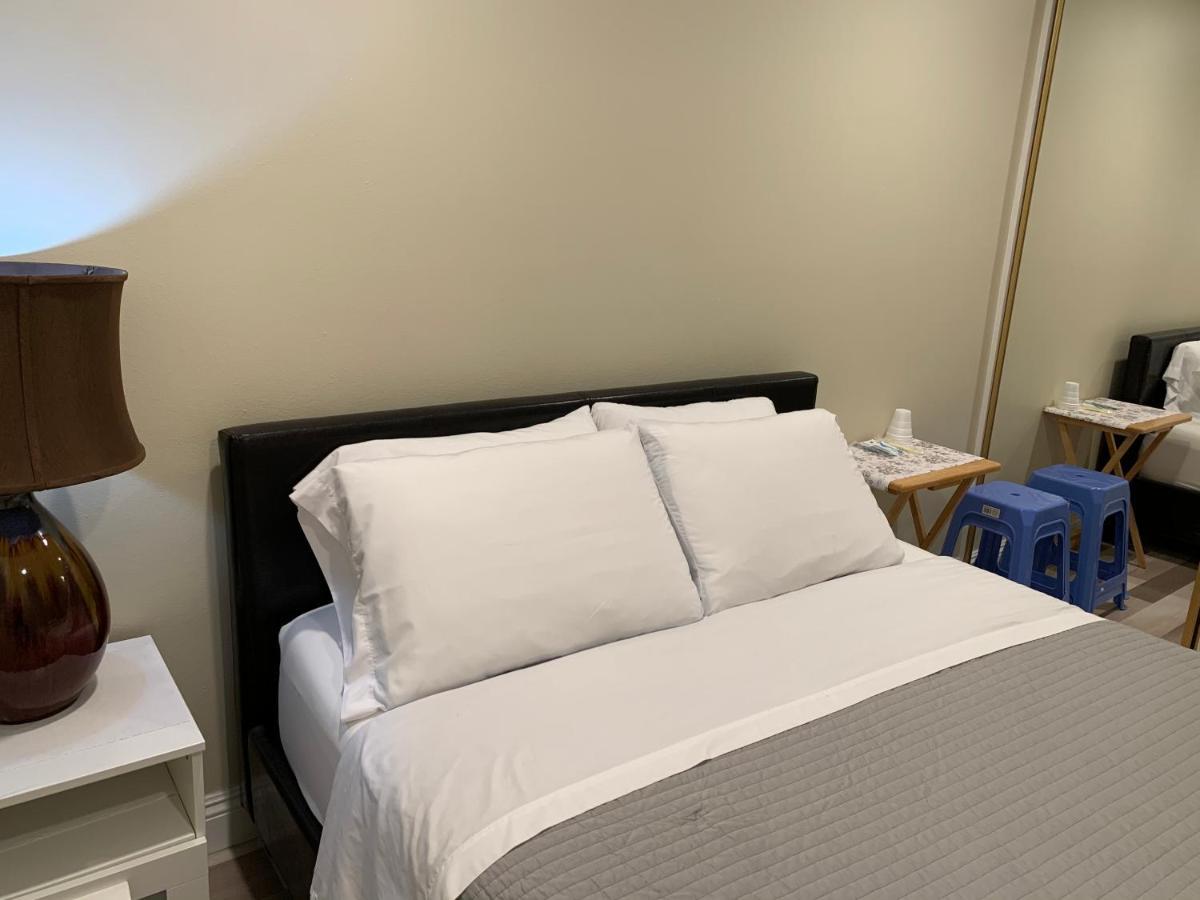 Lovely Room In Private House Near Disneyland Anaheim Exterior photo