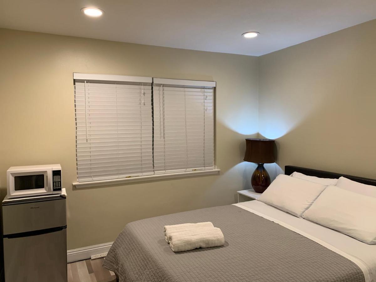 Lovely Room In Private House Near Disneyland Anaheim Exterior photo
